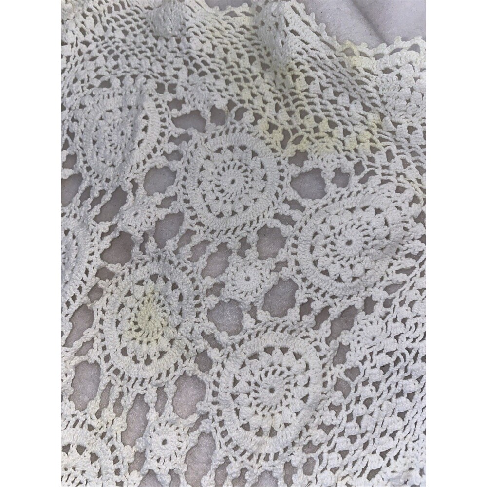 4  ANTIQUE DOILIES LACE Crochet Handmade Rectangle Floral Circle vintage - Picture 4 of 4